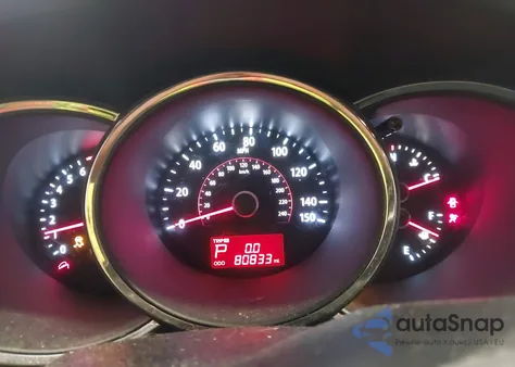 2012 Kia Sorento Lx z USA, uszkodzony, nr VIN 5XYKT3A15CG202646